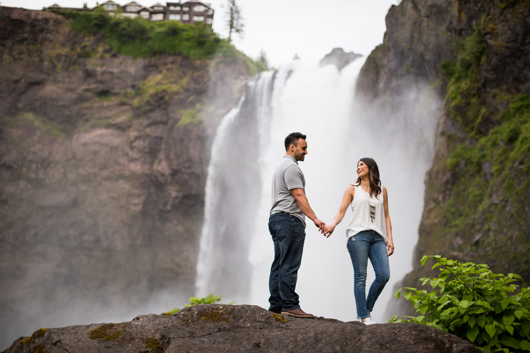 Snoqualmie Falls Engagement Photos